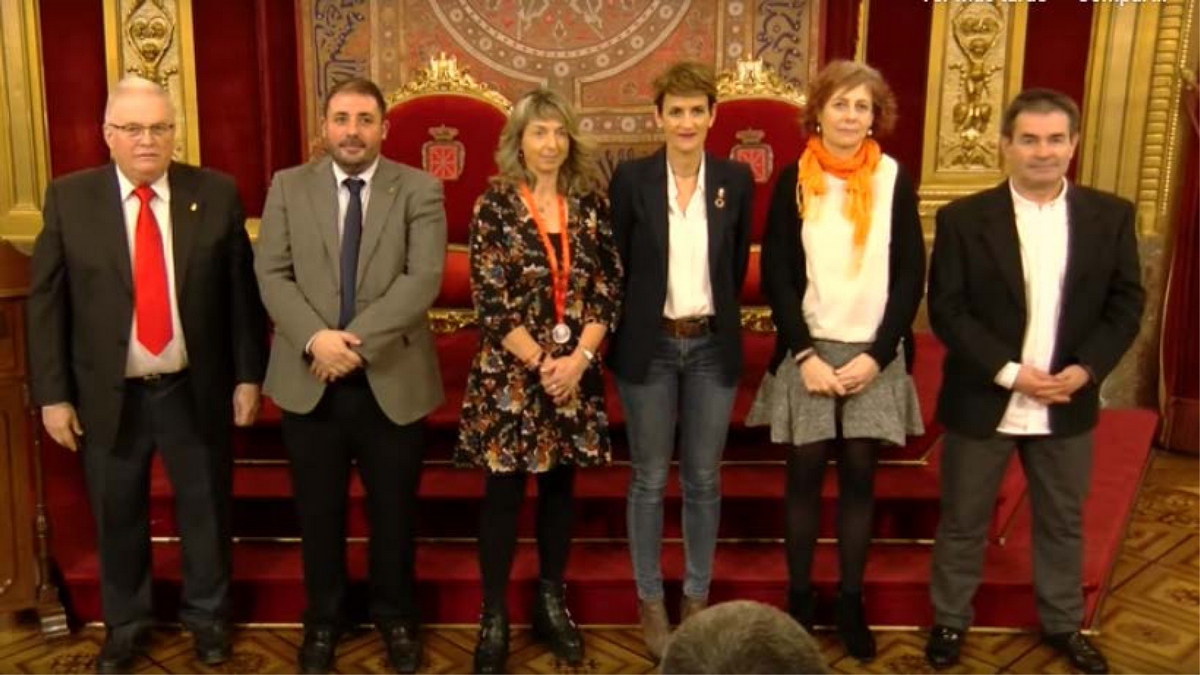 Medalla de Plata para Arantza Meca y Mención de Honor para Miren León. Pamplona 27-11-19
